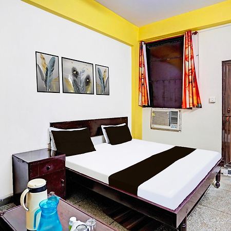 Hotel O Raj Mahal Kanpur Buitenkant foto
