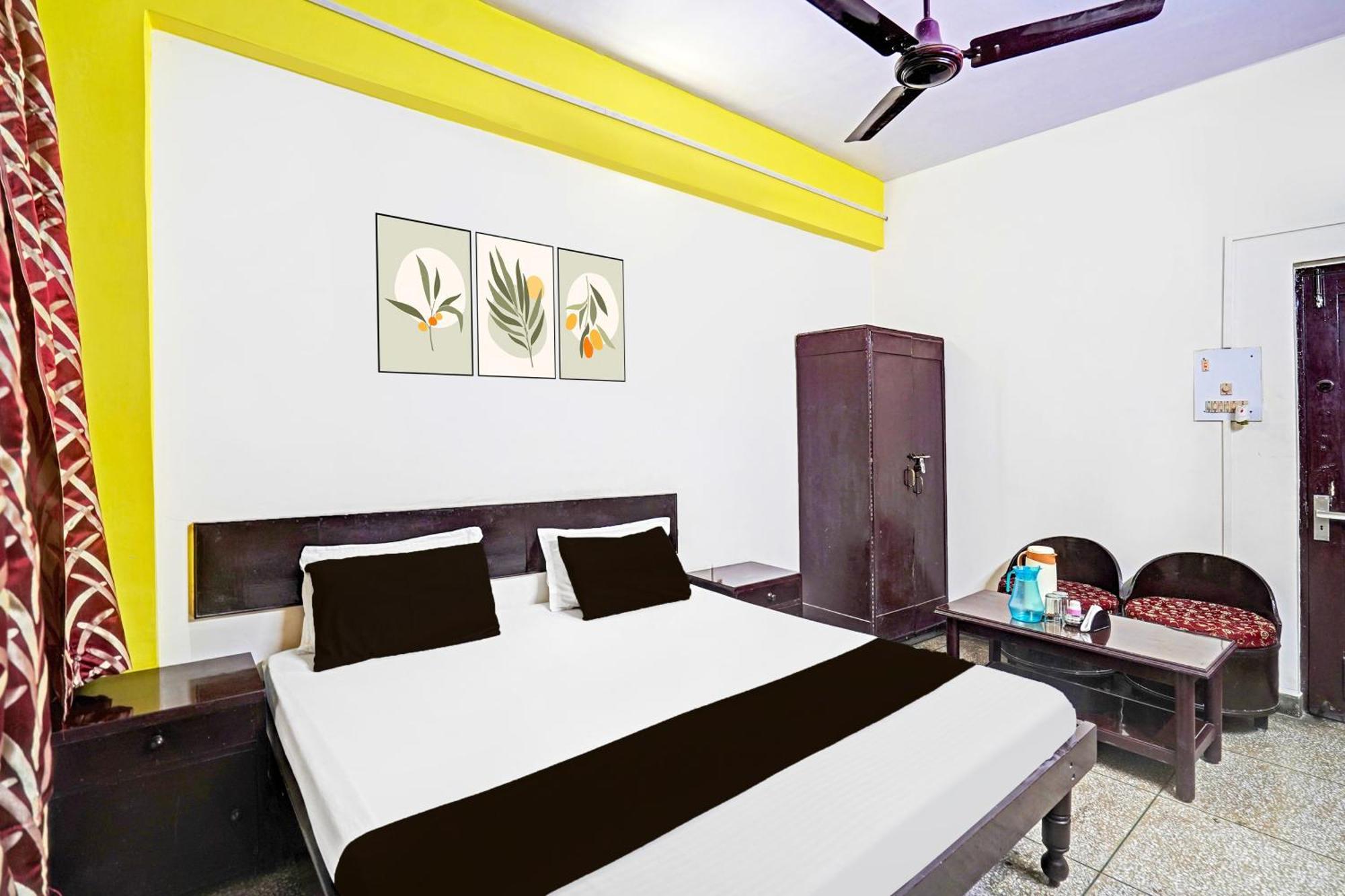 Hotel O Raj Mahal Kanpur Buitenkant foto